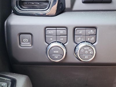 2022 GMC Sierra 1500 Crew Cab Short Box 4-Wheel Drive AT4