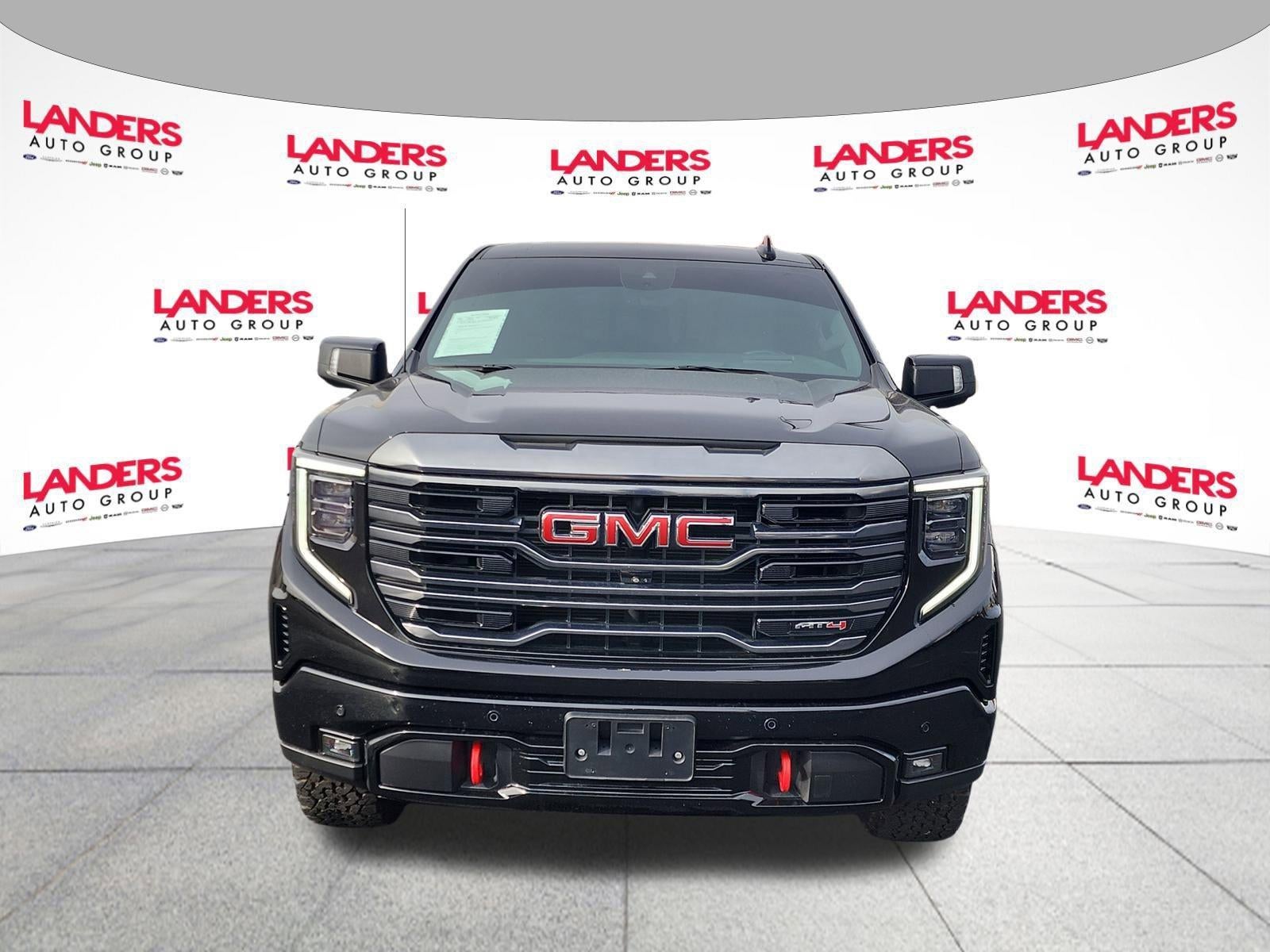 2022 GMC Sierra 1500 Crew Cab Short Box 4-Wheel Drive AT4