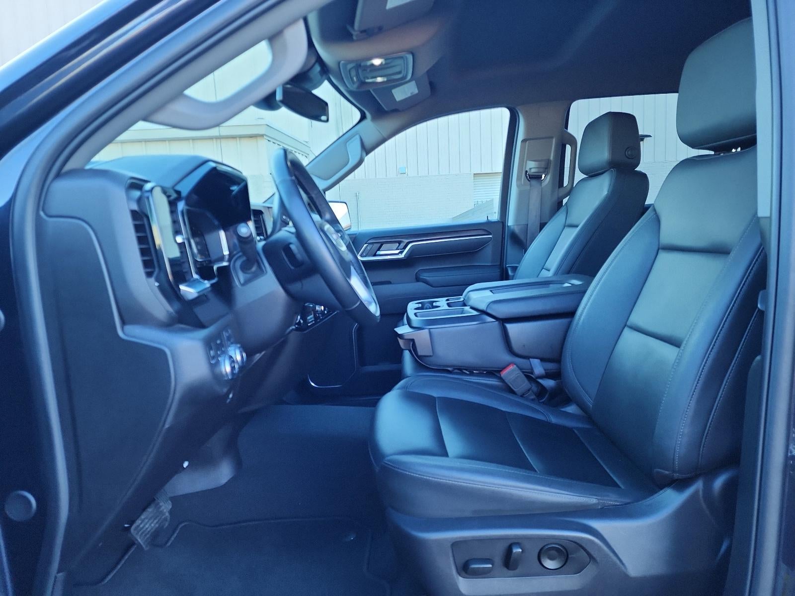 2025 GMC Sierra 1500 Crew Cab Short Box 4-Wheel Drive SLT