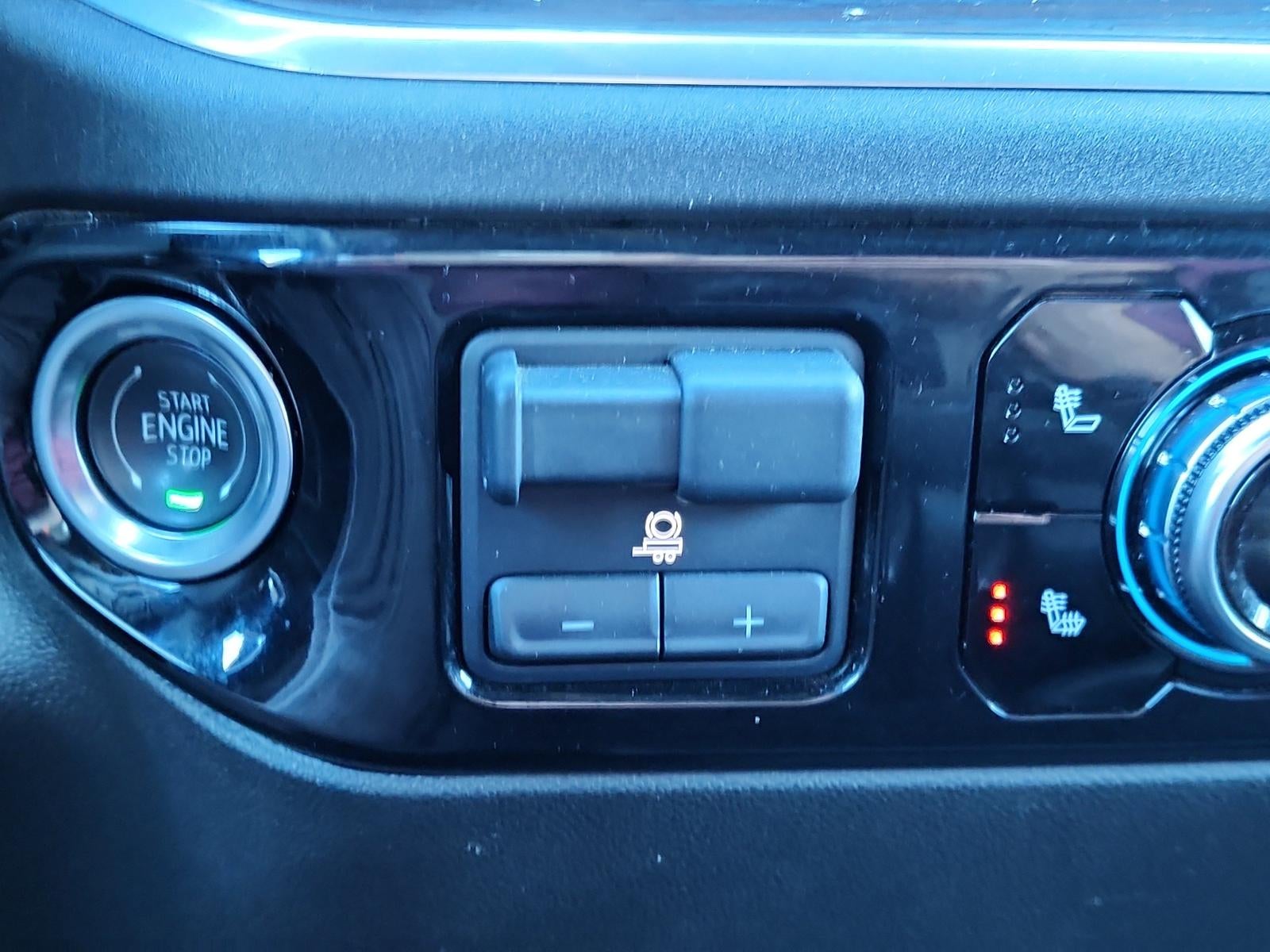 2025 GMC Sierra 1500 Crew Cab Short Box 4-Wheel Drive SLT