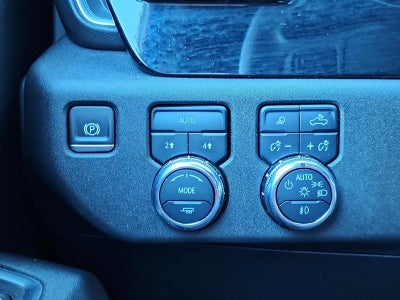 2025 GMC Sierra 1500 Crew Cab Short Box 4-Wheel Drive SLT