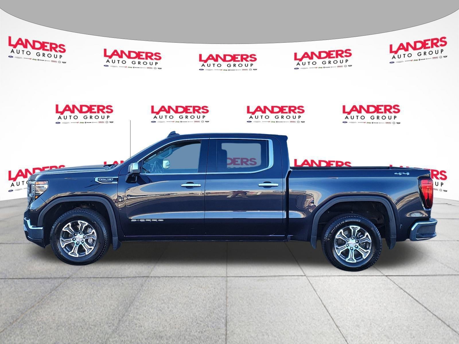 2025 GMC Sierra 1500 Crew Cab Short Box 4-Wheel Drive SLT