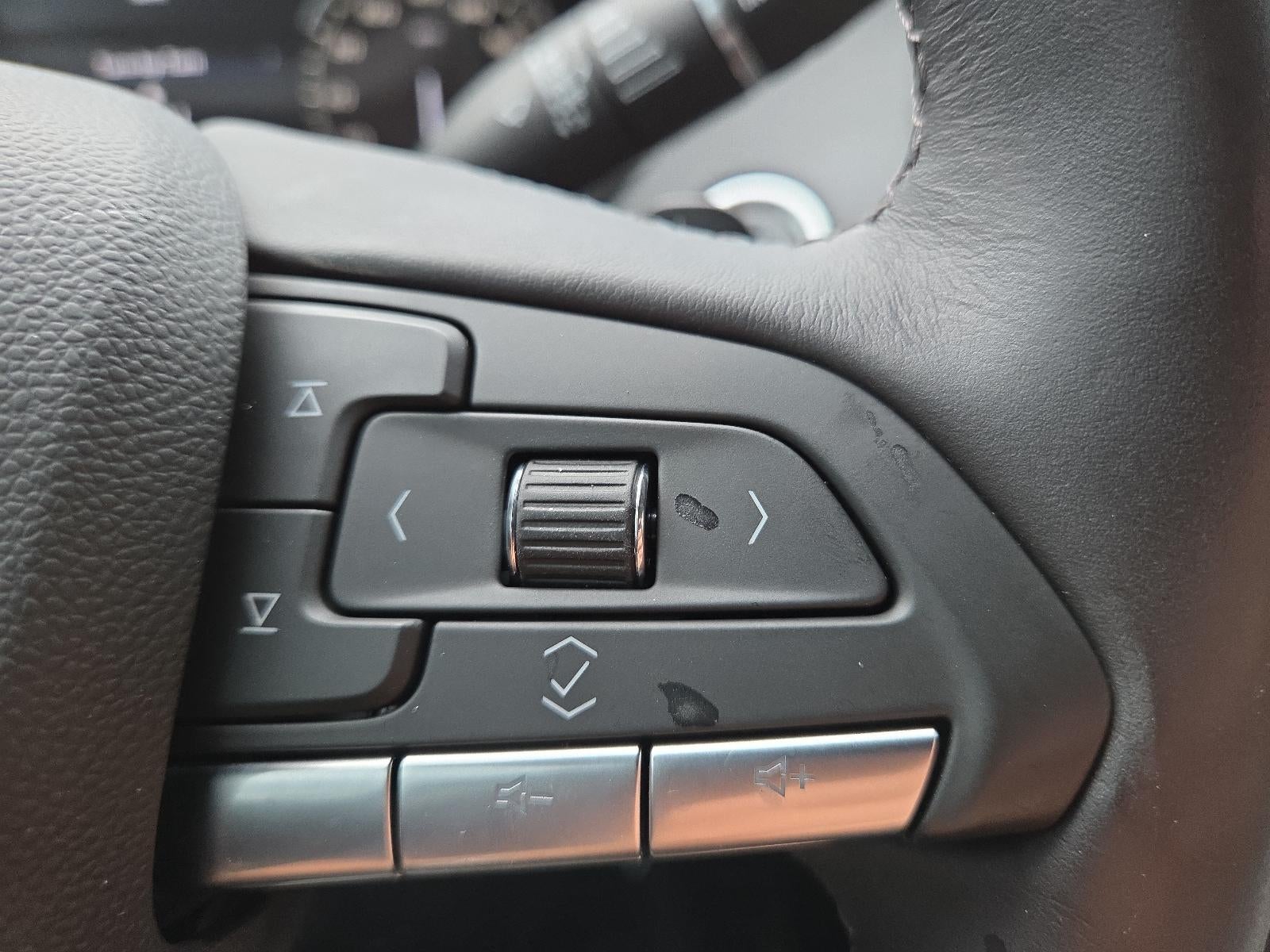 2023 Cadillac XT4 FWD 4dr Luxury