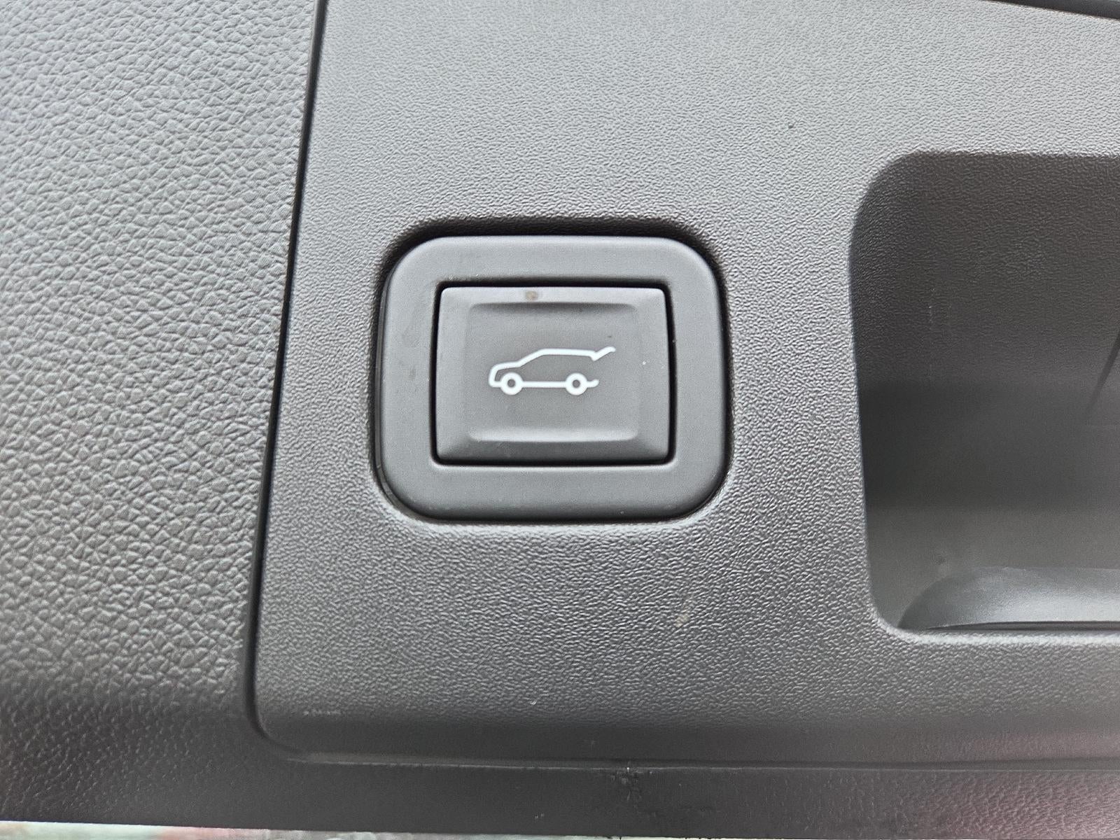 2023 Cadillac XT4 FWD 4dr Luxury
