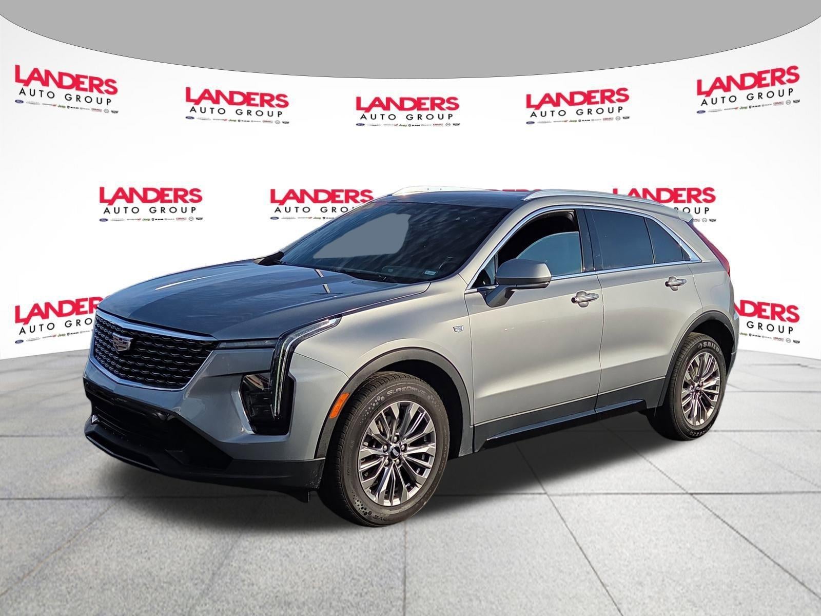 2024 Cadillac XT4 FWD 4dr Premium Luxury