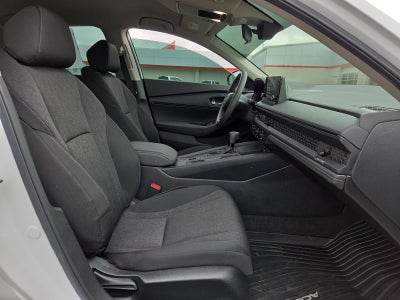 2025 Honda Accord Sedan LX CVT