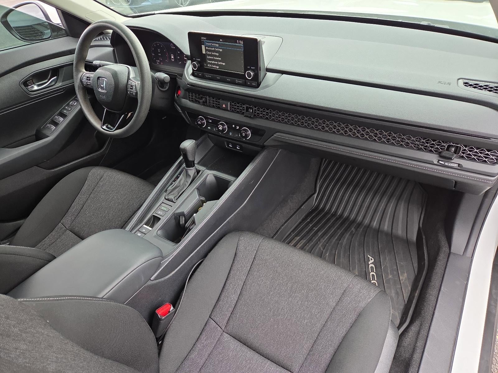 2025 Honda Accord Sedan LX CVT