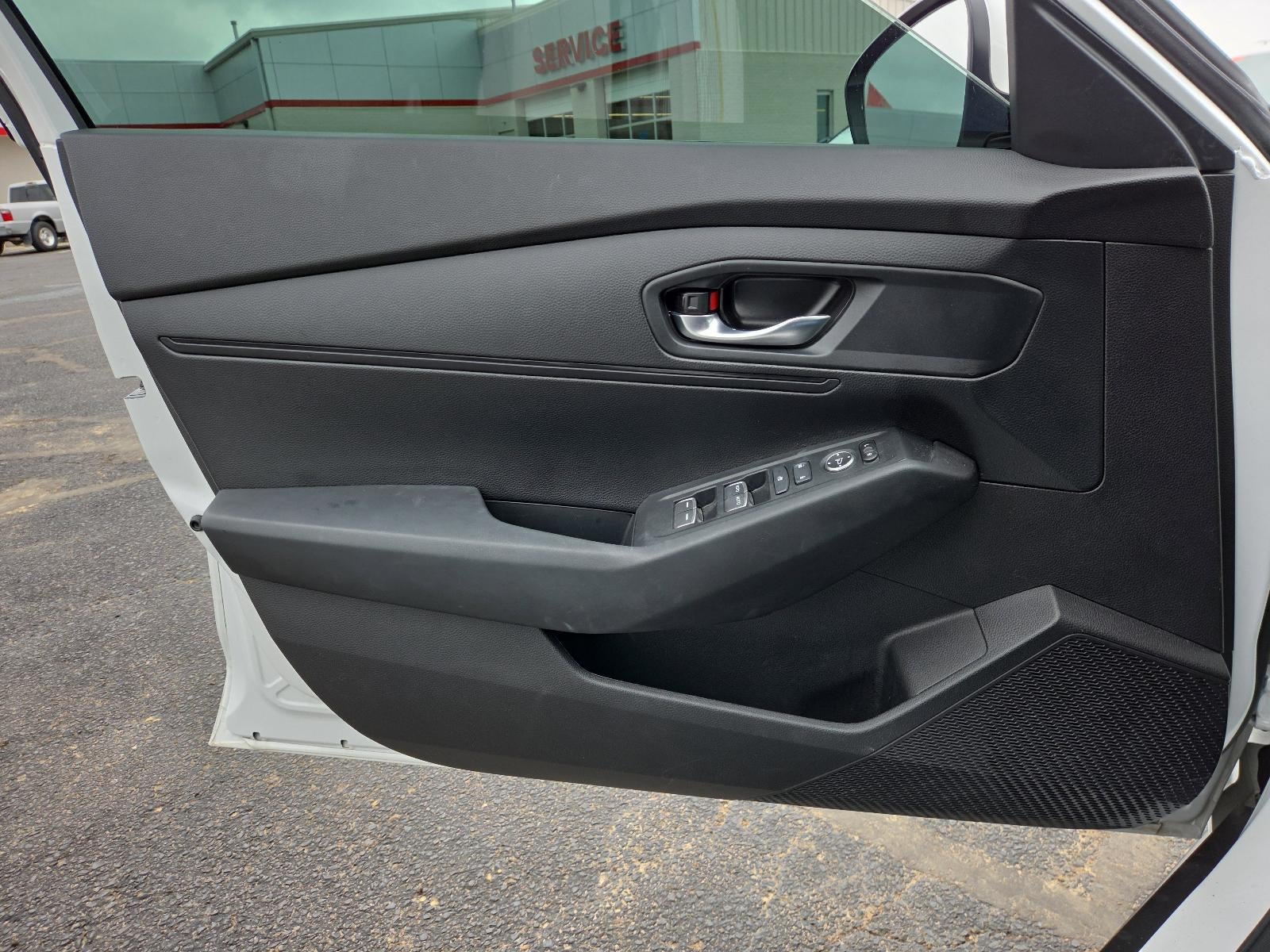 2025 Honda Accord Sedan LX CVT