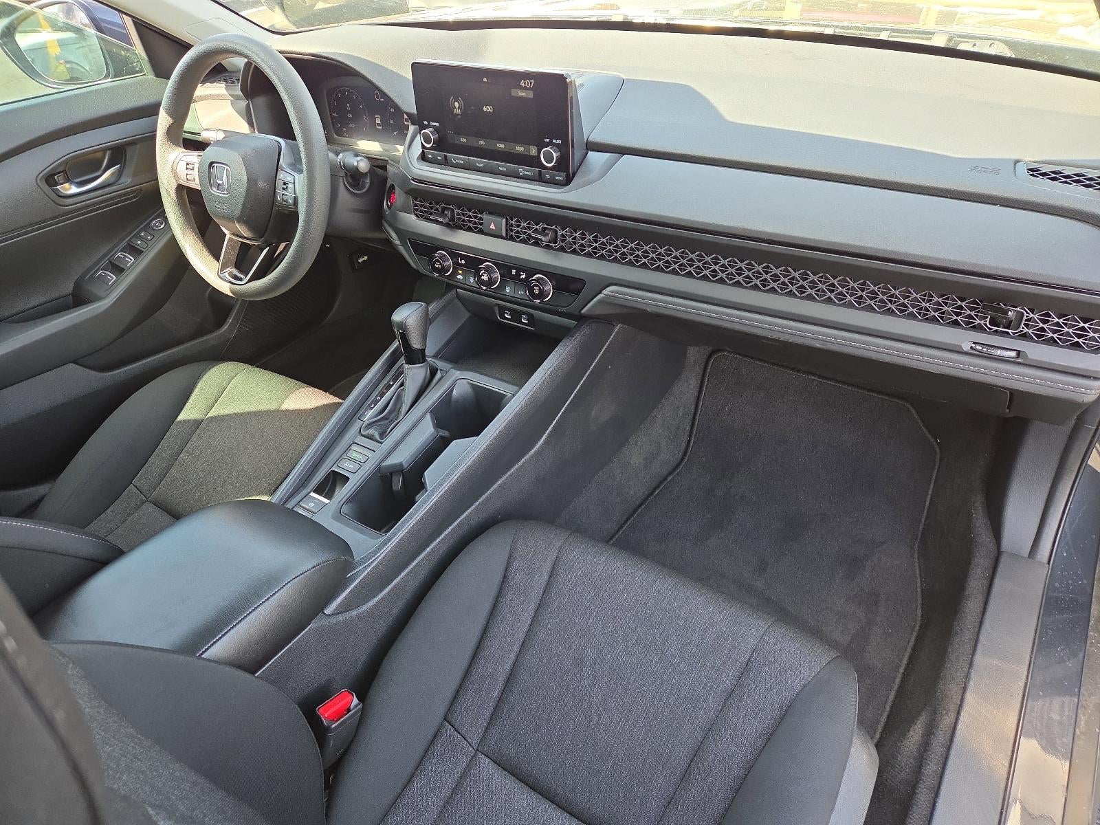 2023 Honda Accord Sedan LX CVT