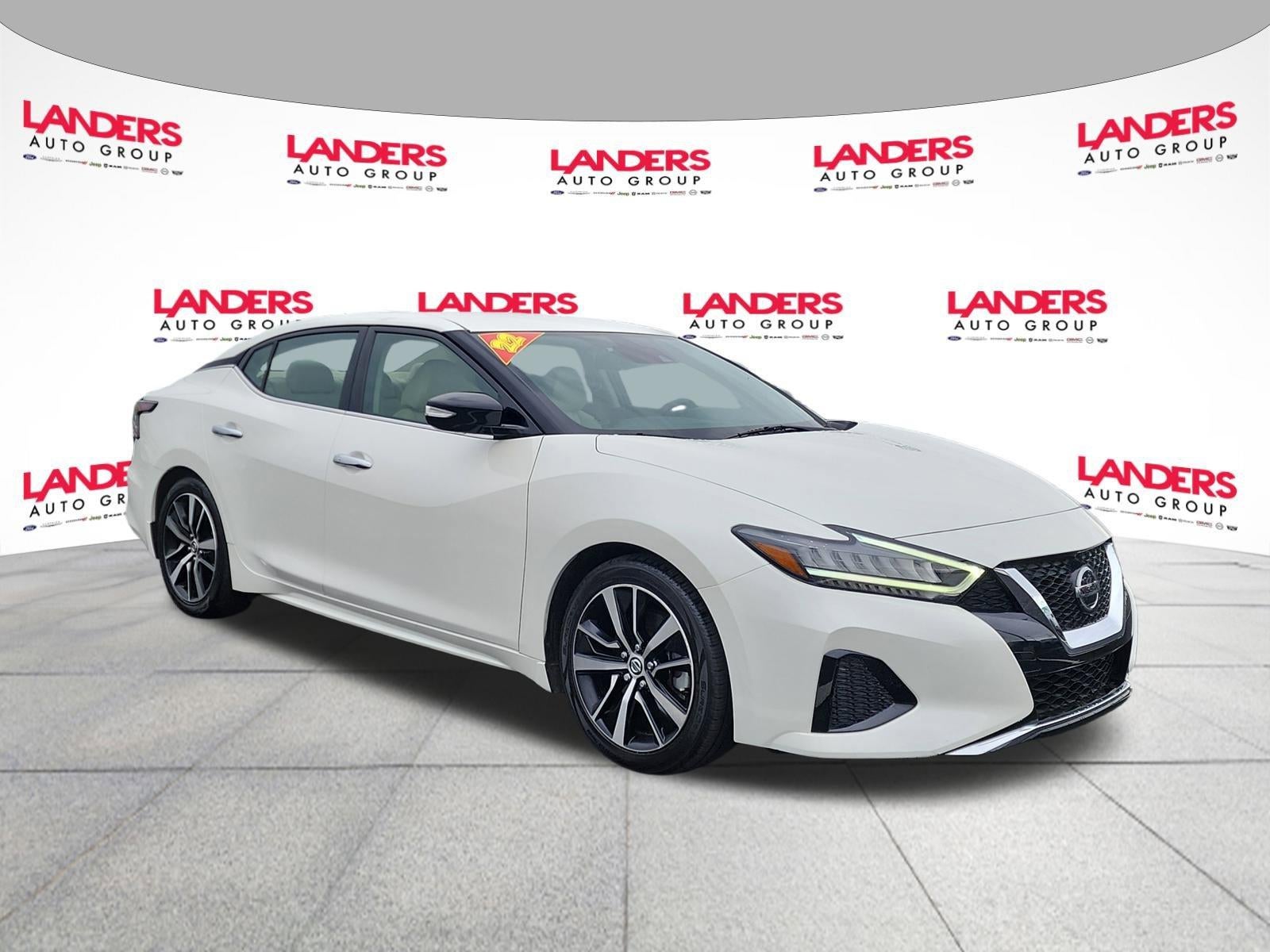 2022 Nissan Maxima SV CVT