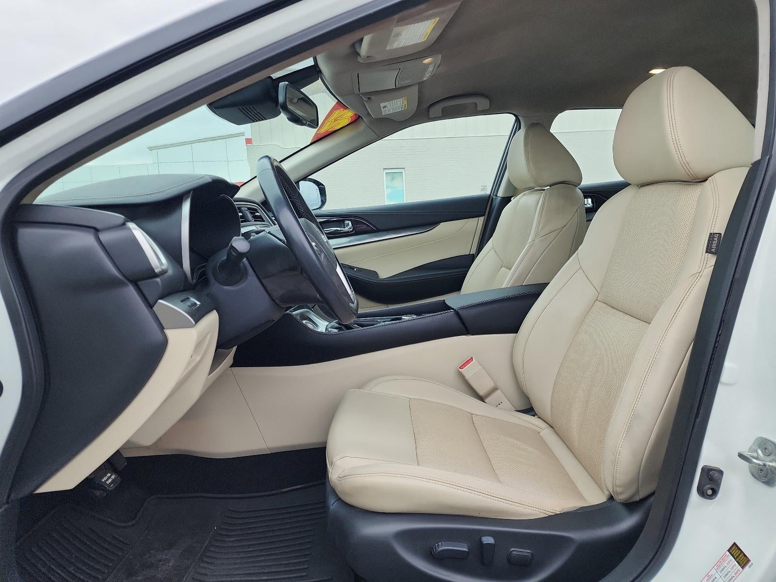 2022 Nissan Maxima SV CVT