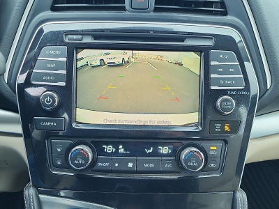 2022 Nissan Maxima SV CVT