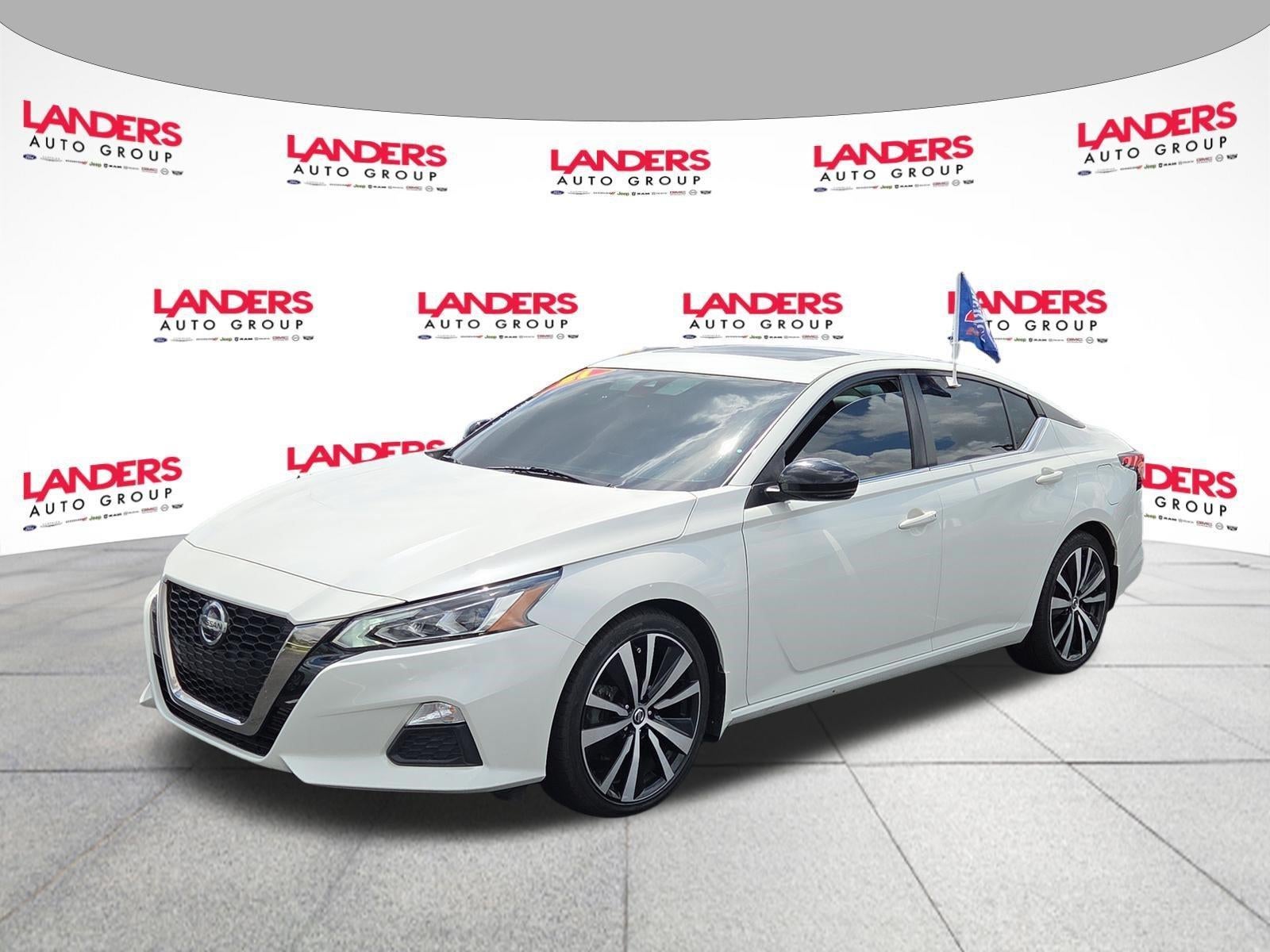 2021 Nissan Altima 2.0 SR Sedan