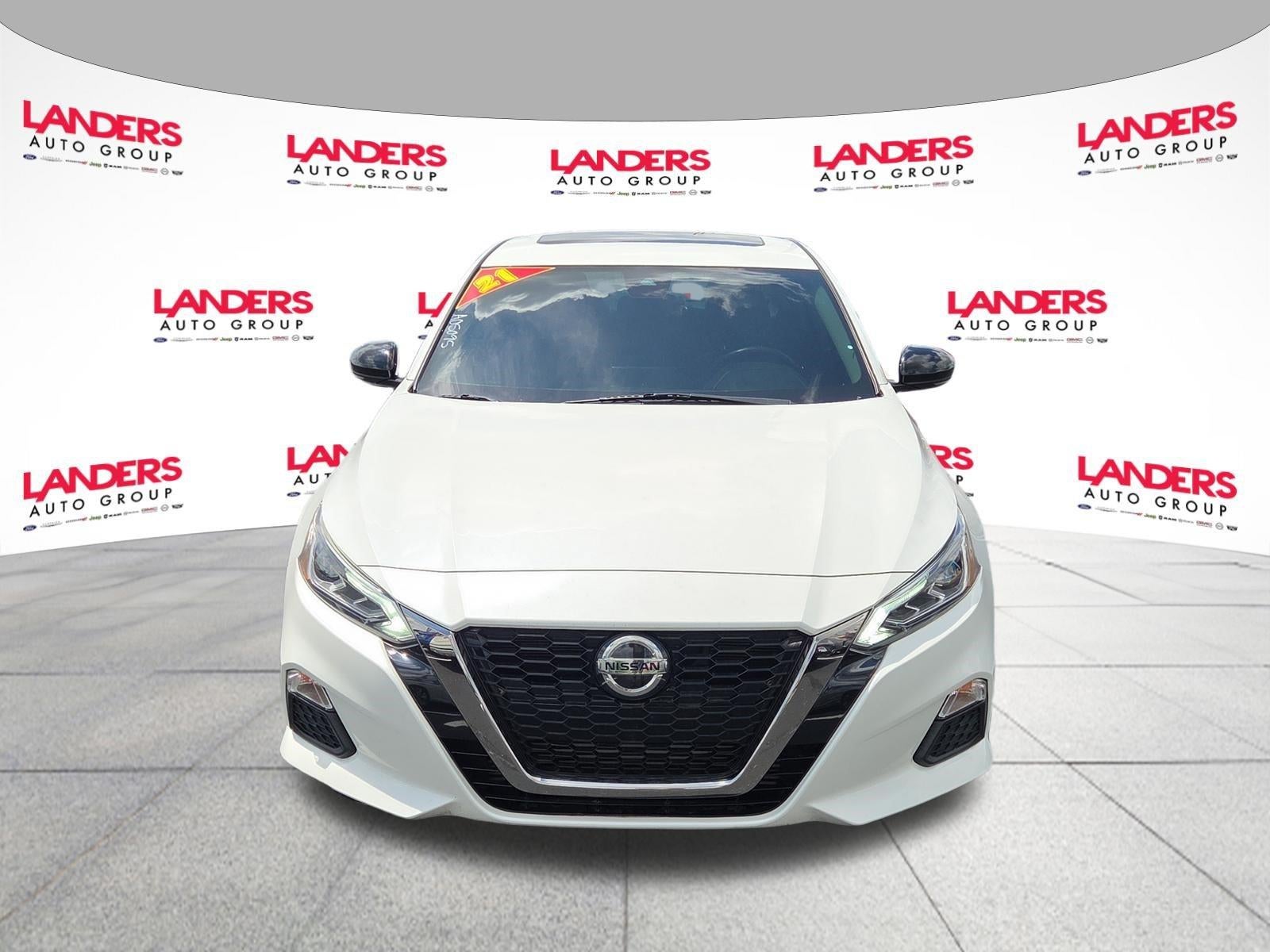 2021 Nissan Altima 2.0 SR Sedan