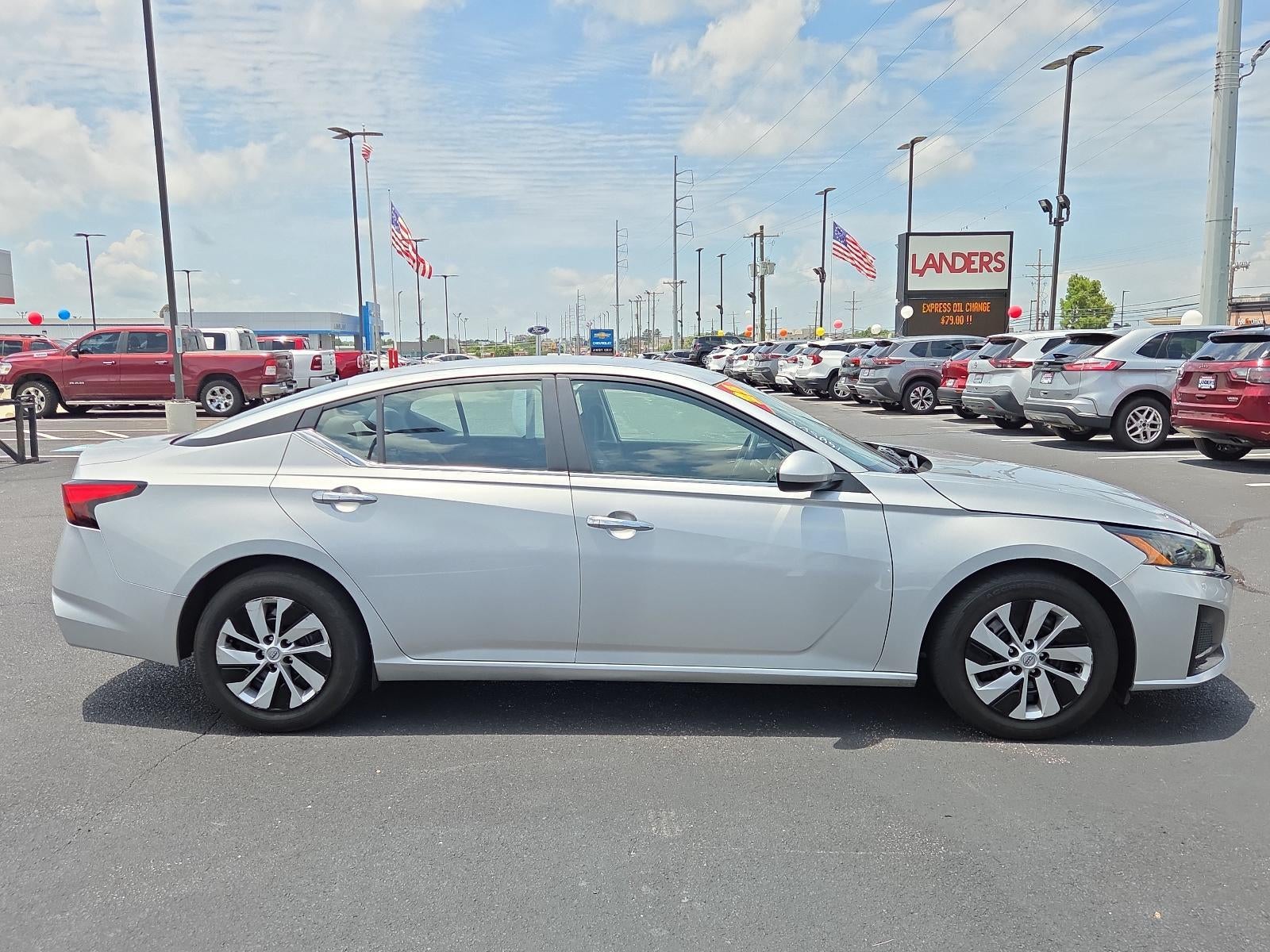 2023 Nissan Altima 2.5 S Sedan