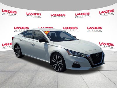 2022 Nissan Altima 2.5 SR Sedan