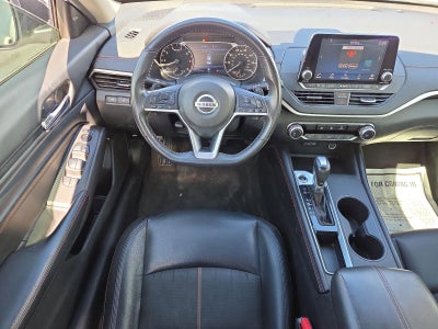 2022 Nissan Altima 2.5 SR Sedan