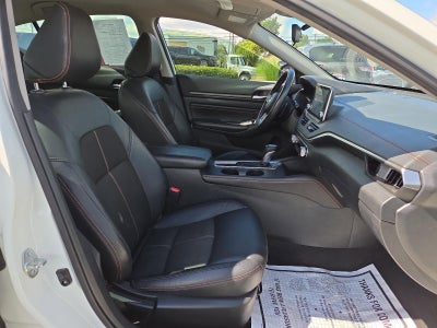 2022 Nissan Altima 2.5 SR Sedan