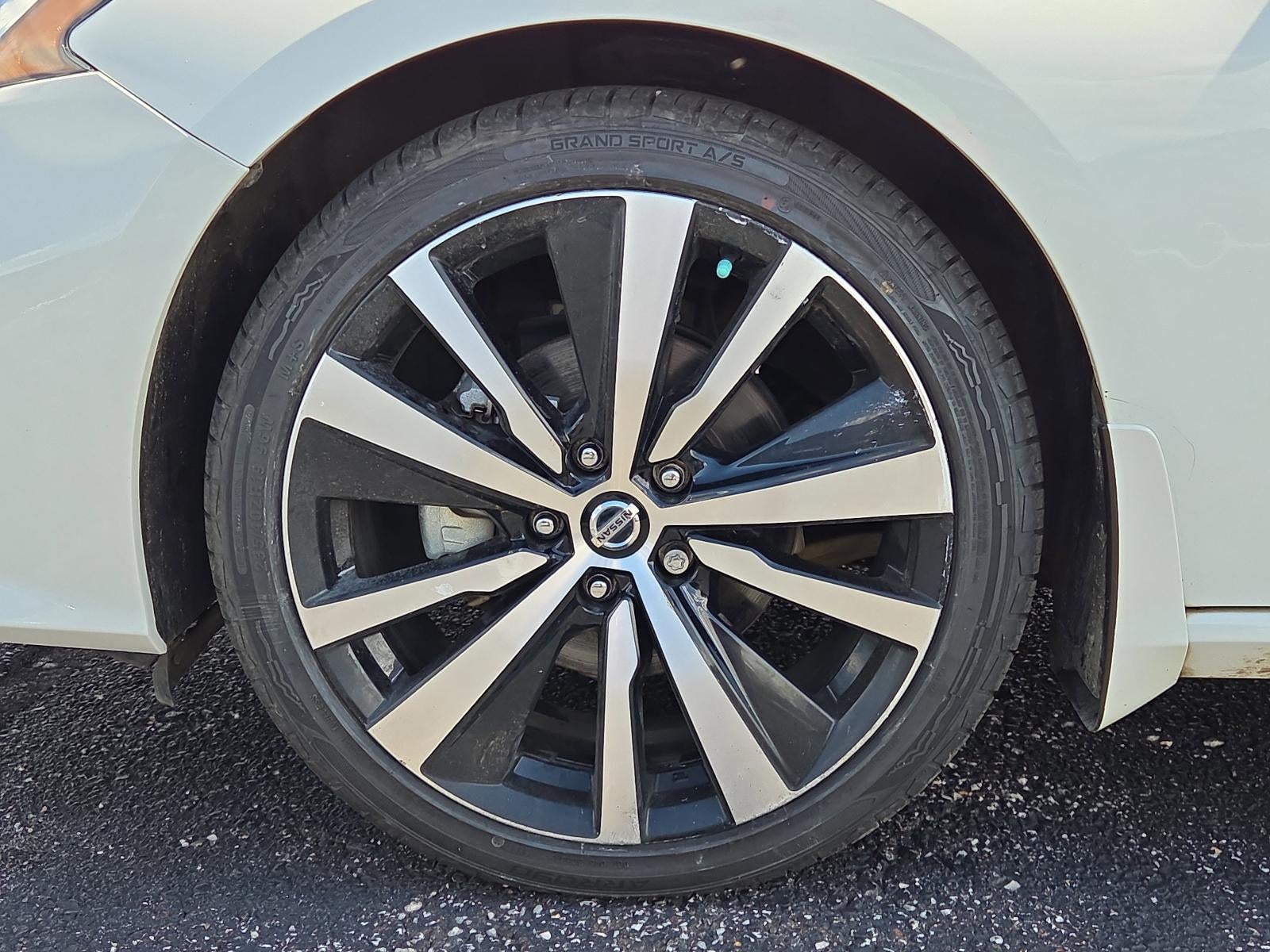 2022 Nissan Altima 2.5 SR Sedan