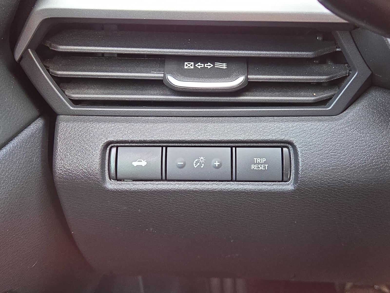 2024 Nissan Altima 2.5 SV Sedan