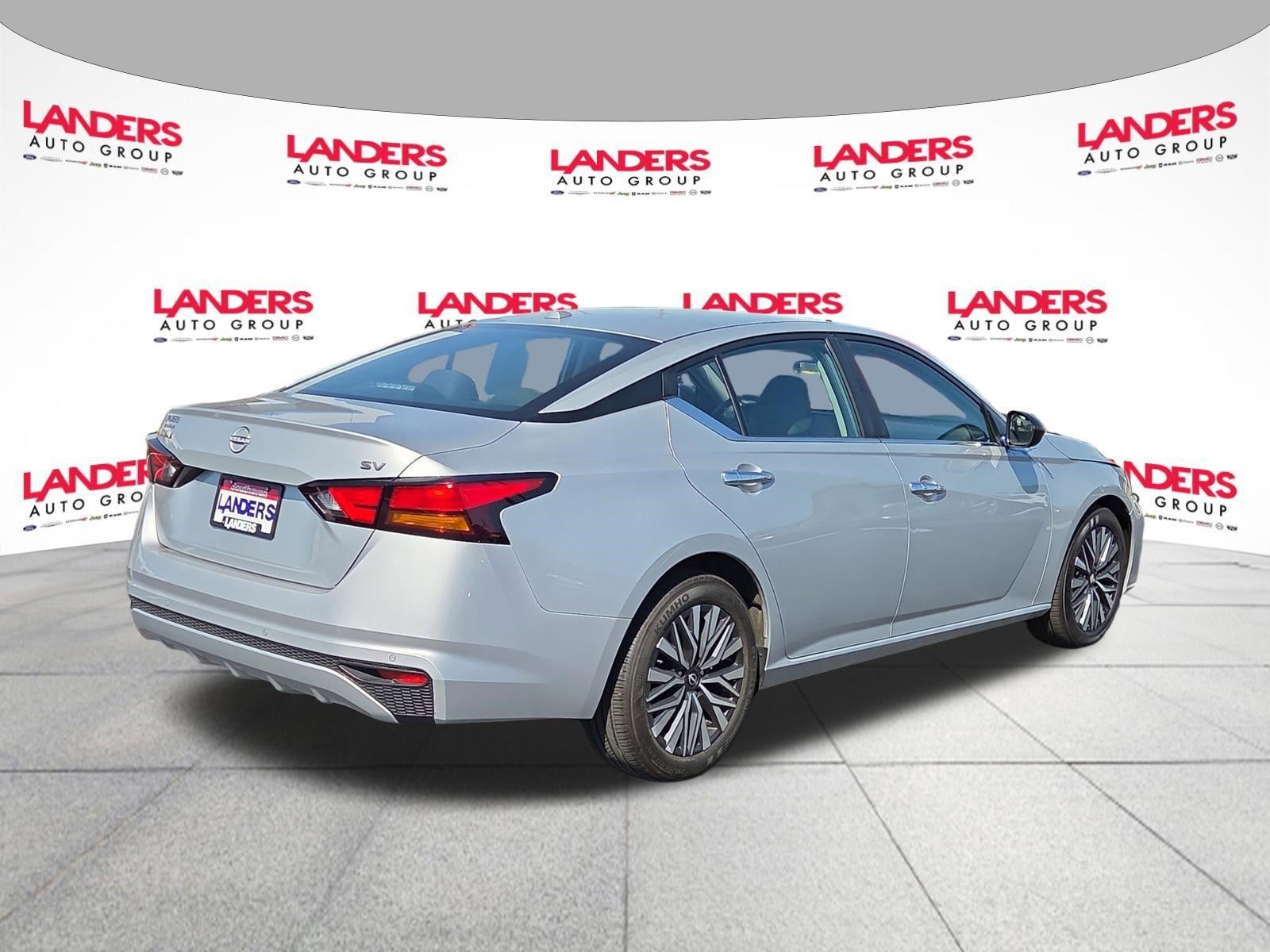 2024 Nissan Altima 2.5 SV Sedan