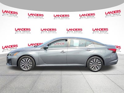 2023 Nissan Altima 2.5 SV Sedan