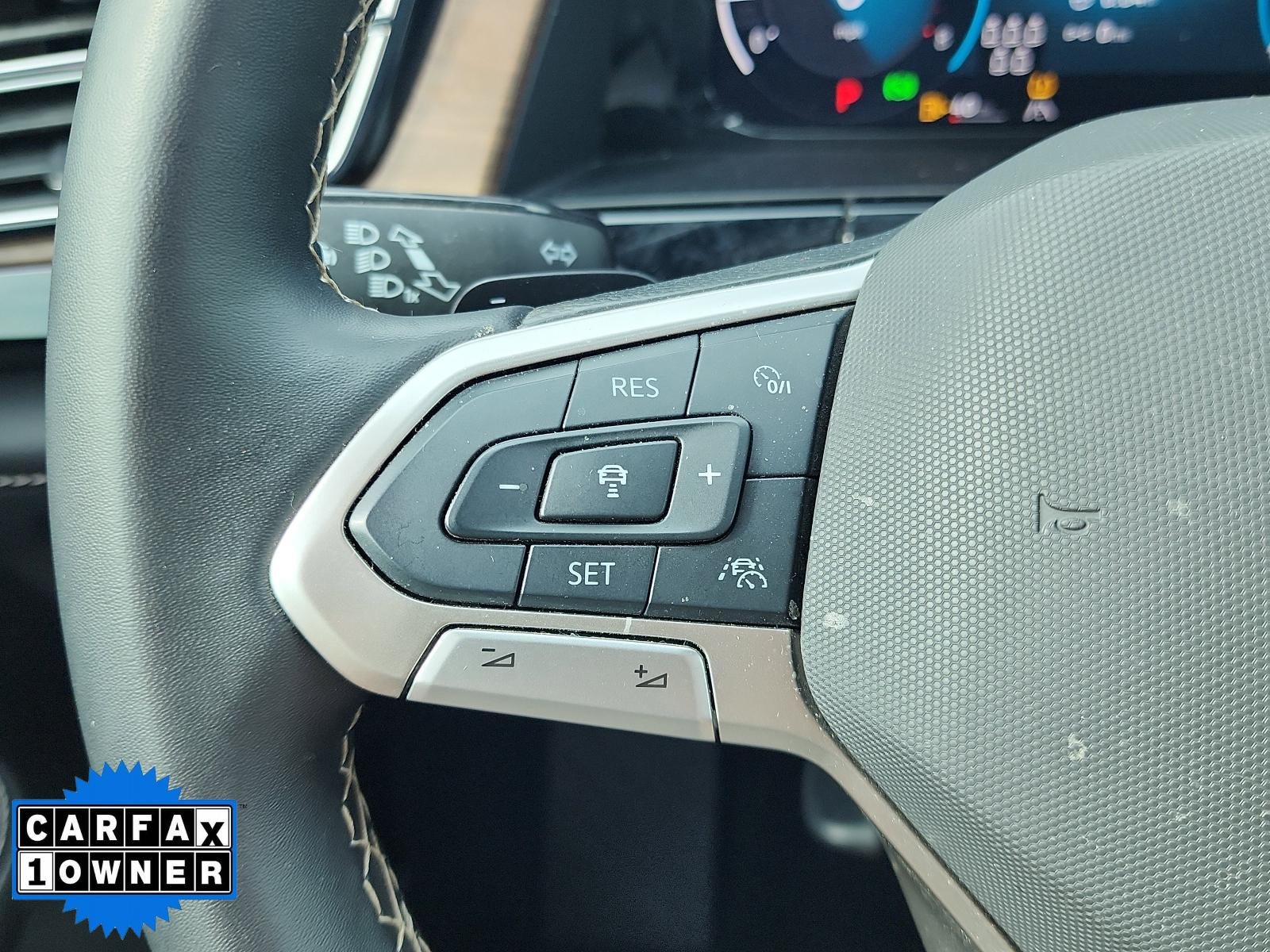 2024 Volkswagen Atlas 2.0T SE w/Technology 4MOTION