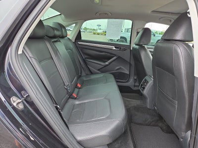 2017 Volkswagen Passat 1.8T SE Auto