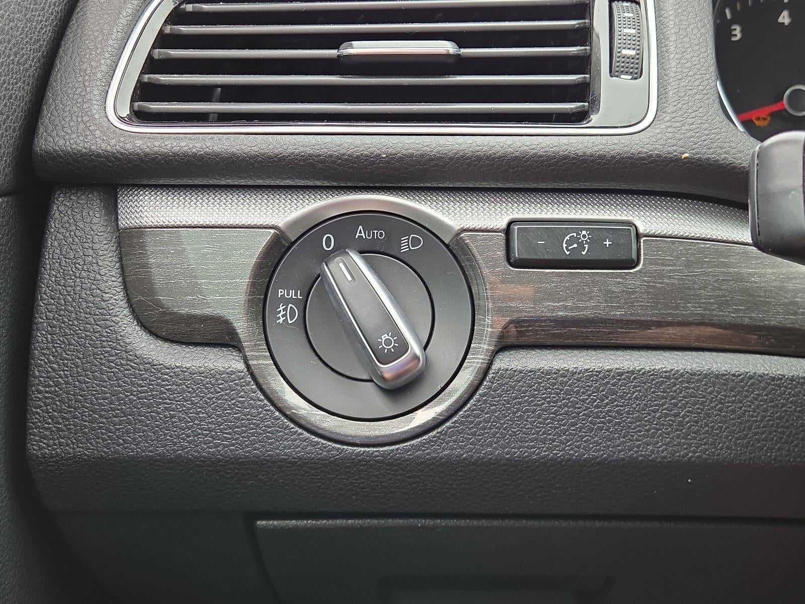 2017 Volkswagen Passat 1.8T SE Auto