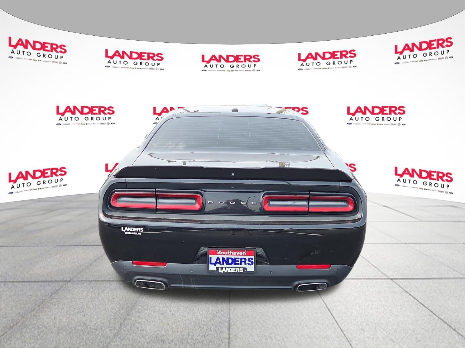 2016 Dodge Challenger 2dr Cpe SXT Plus