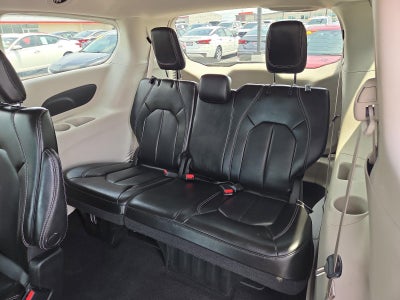 2023 Chrysler Pacifica Touring L FWD