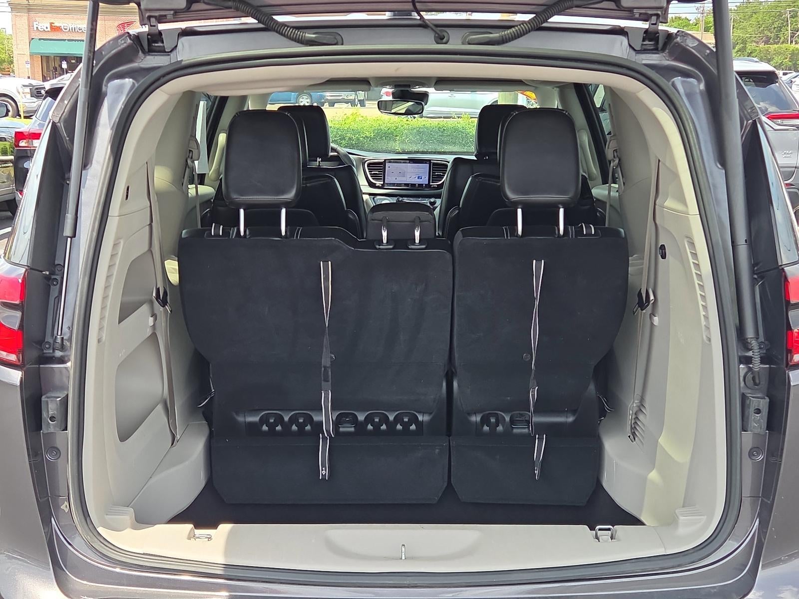 2023 Chrysler Pacifica Touring L FWD