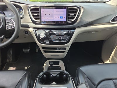 2023 Chrysler Pacifica Touring L FWD