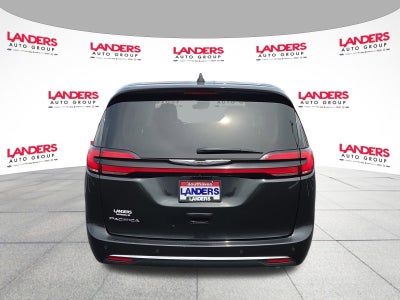 2023 Chrysler Pacifica Touring L FWD