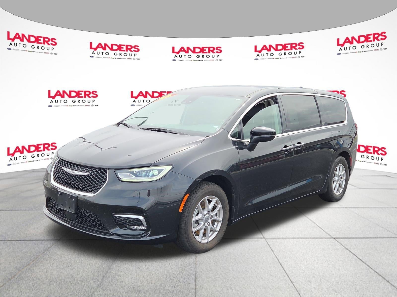 2023 Chrysler Pacifica Touring L FWD