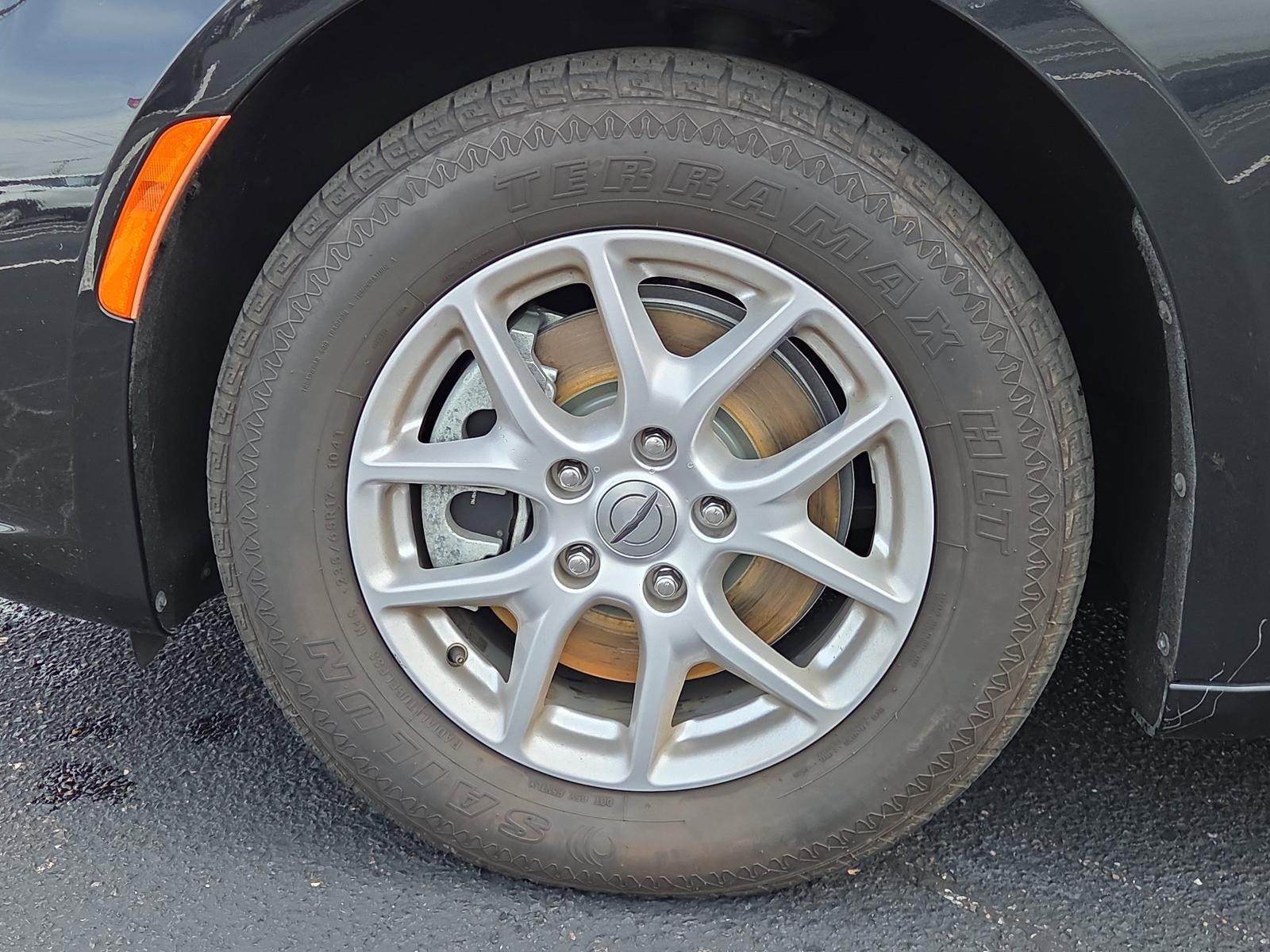 2023 Chrysler Pacifica Touring L FWD