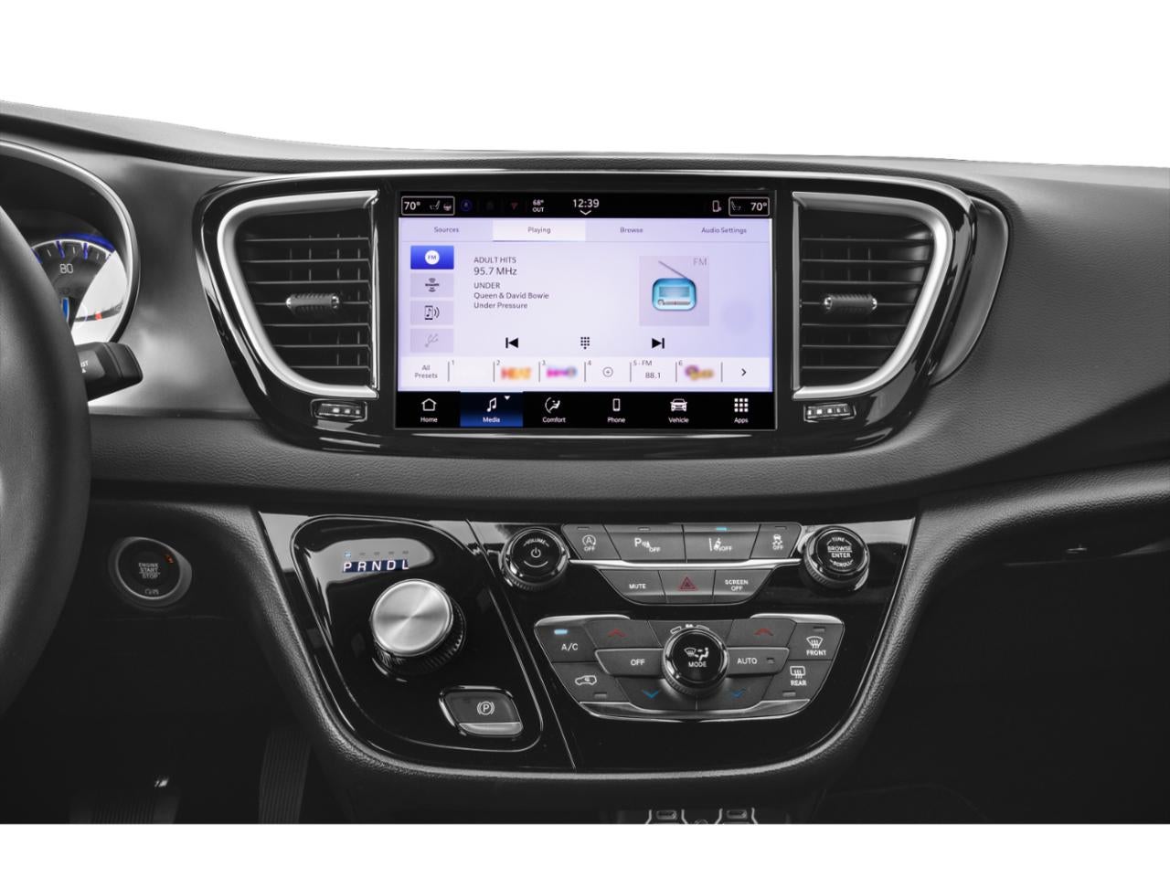 2025 Chrysler Voyager LX FWD