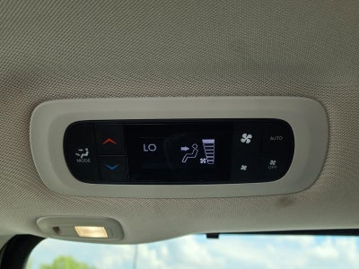 2023 Chrysler Pacifica Limited FWD