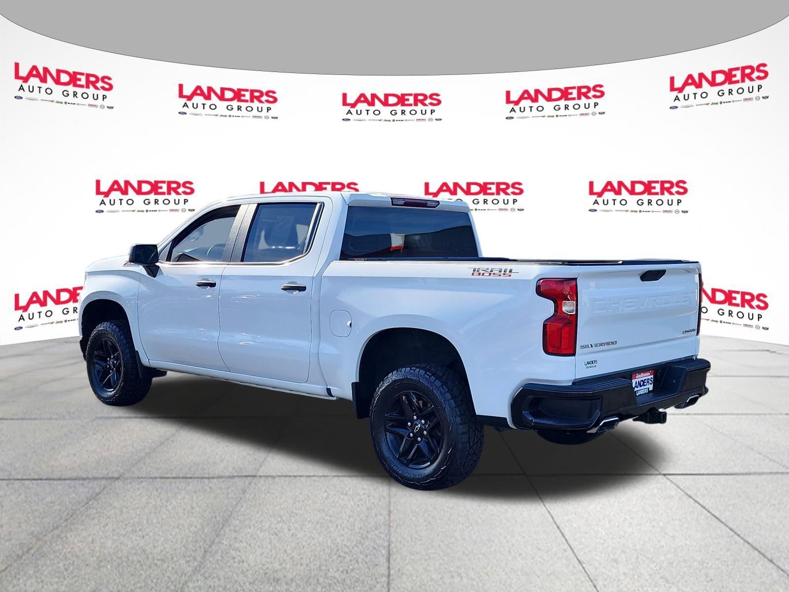 2021 Chevrolet Silverado 1500 Crew Cab Short Box 4-Wheel Drive Custom Trail Boss