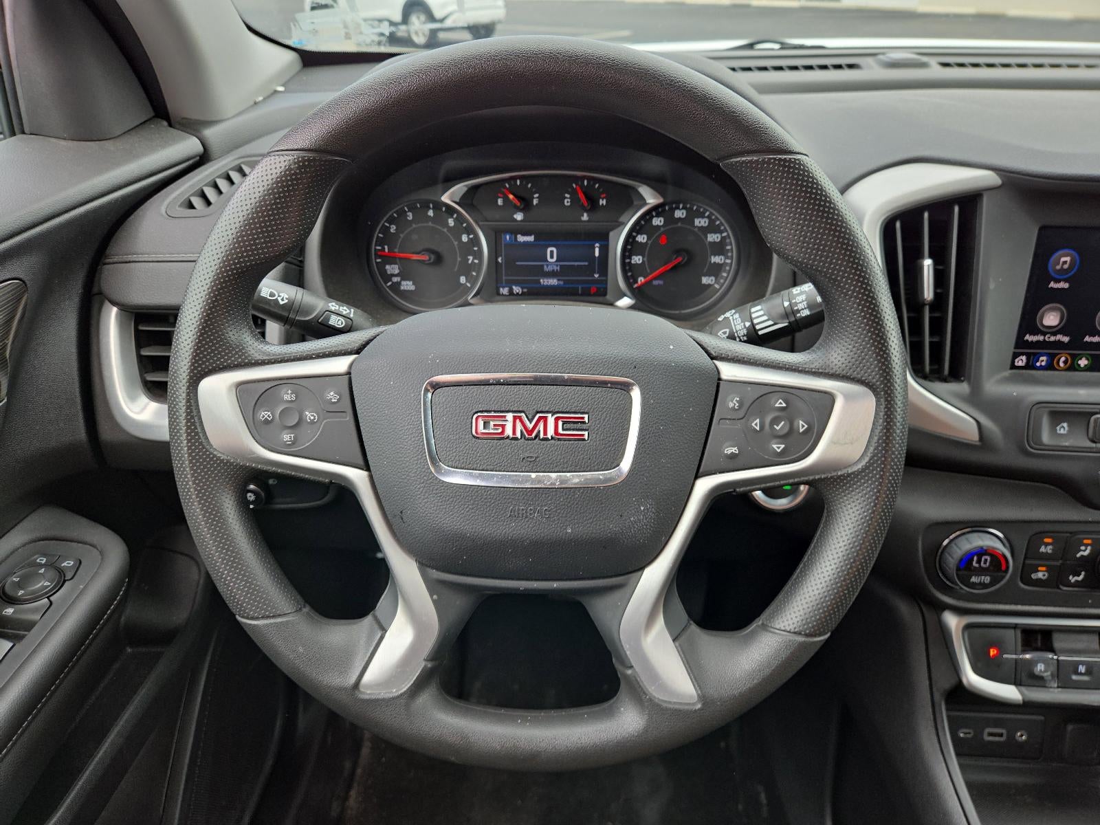 2024 GMC Terrain FWD 4dr SLE