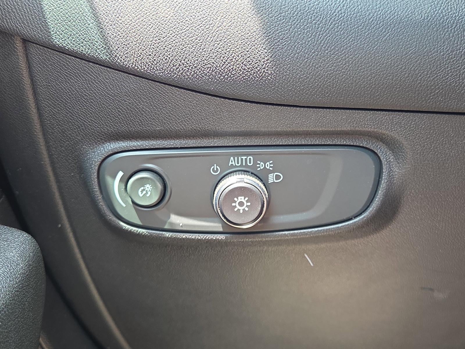 2023 Chevrolet Equinox AWD 4dr LS w/1FL