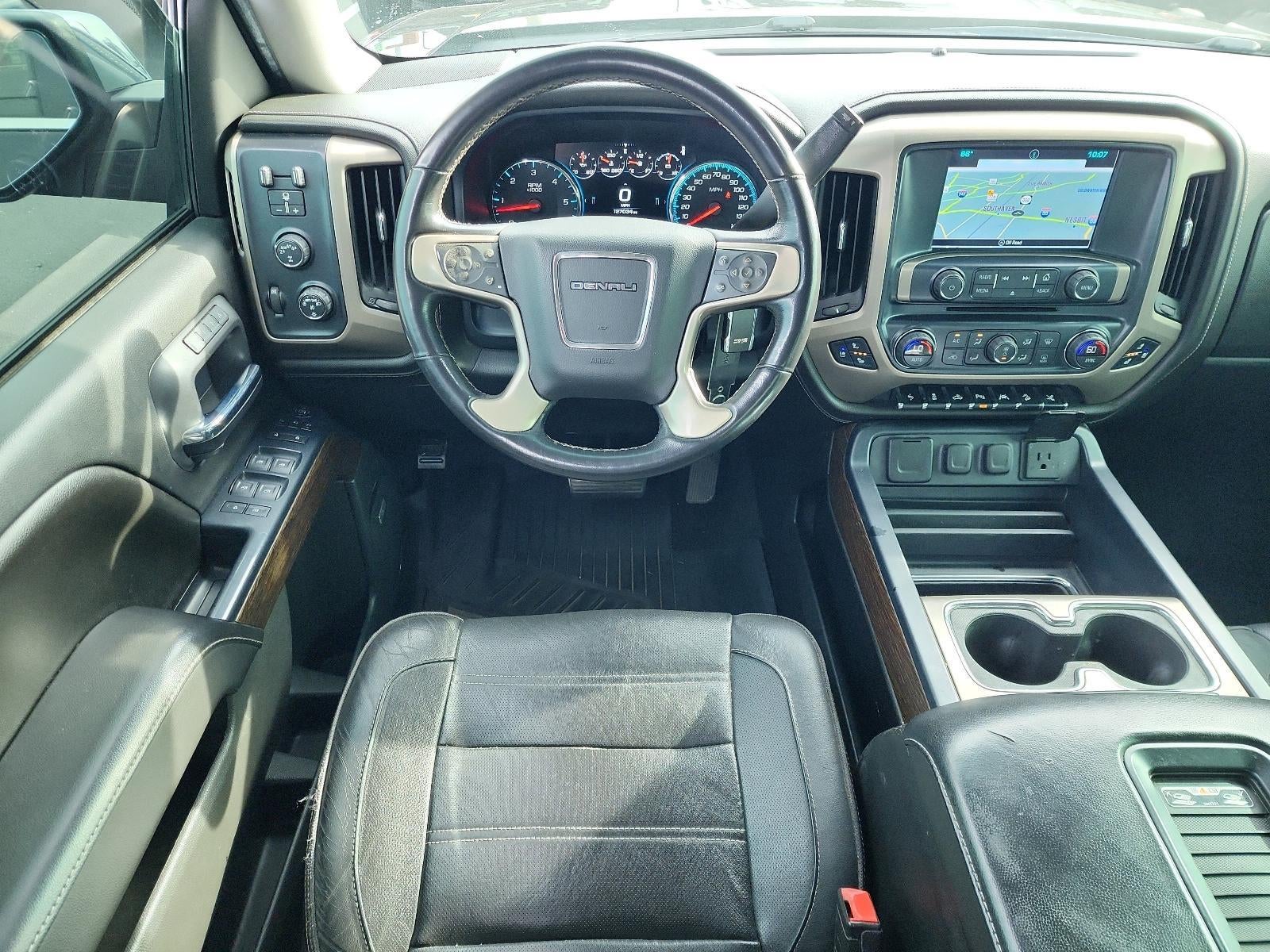 2017 GMC Sierra 1500 Crew Cab Short Box 4-Wheel Drive Denali