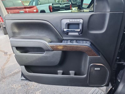 2017 GMC Sierra 1500 Crew Cab Short Box 4-Wheel Drive Denali