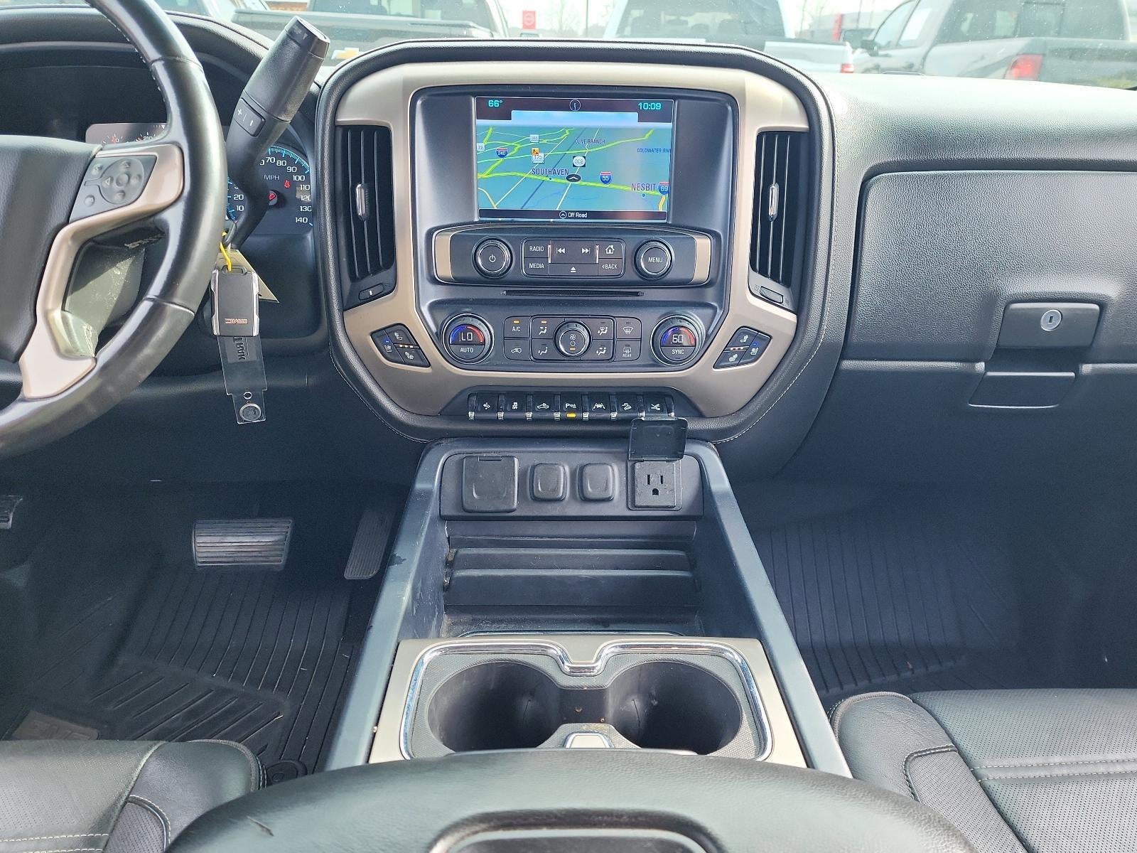 2017 GMC Sierra 1500 Crew Cab Short Box 4-Wheel Drive Denali