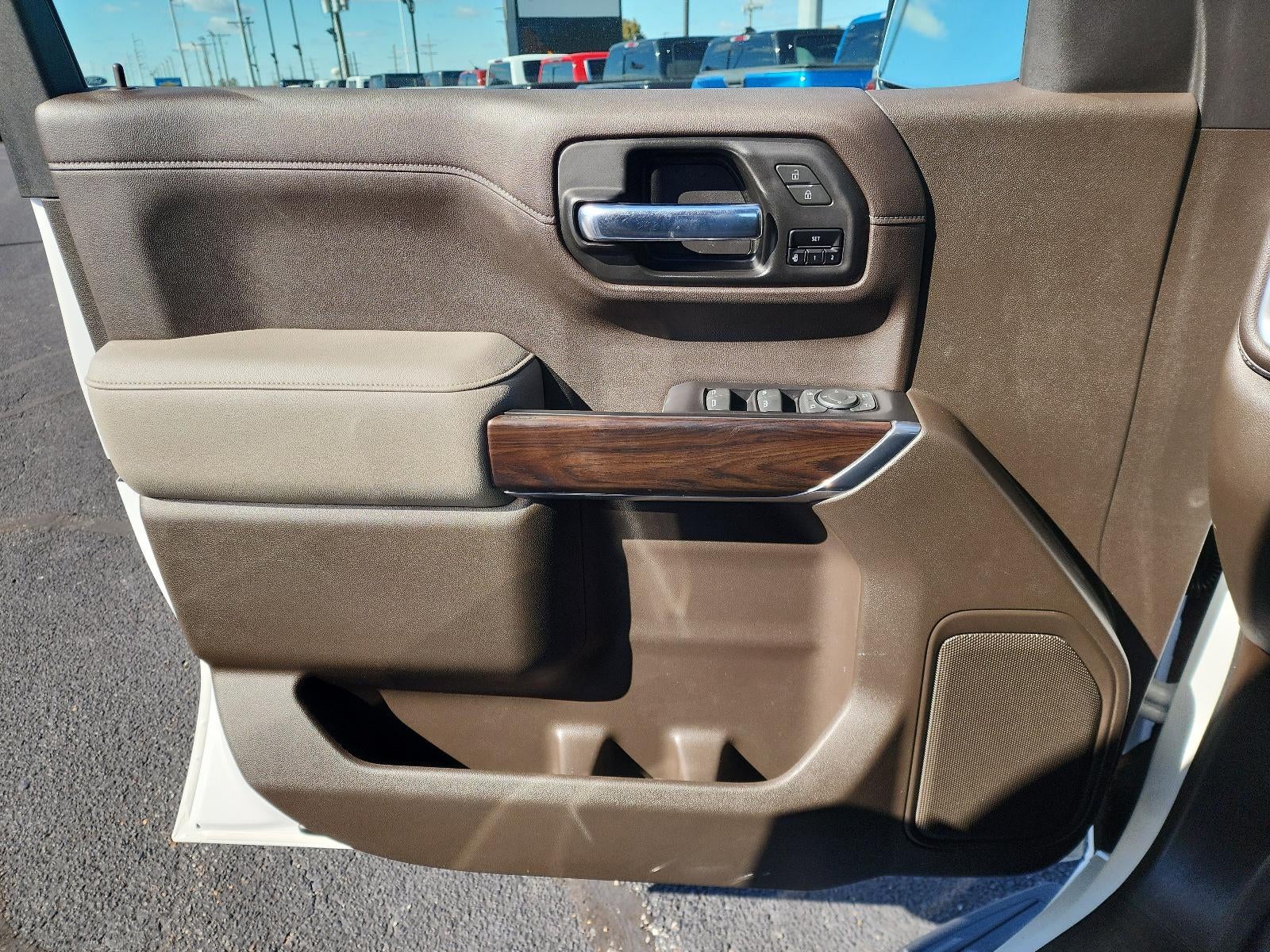 2020 GMC Sierra 1500 Crew Cab Short Box 4-Wheel Drive SLT