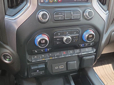 2020 GMC Sierra 1500 Crew Cab Short Box 4-Wheel Drive SLT