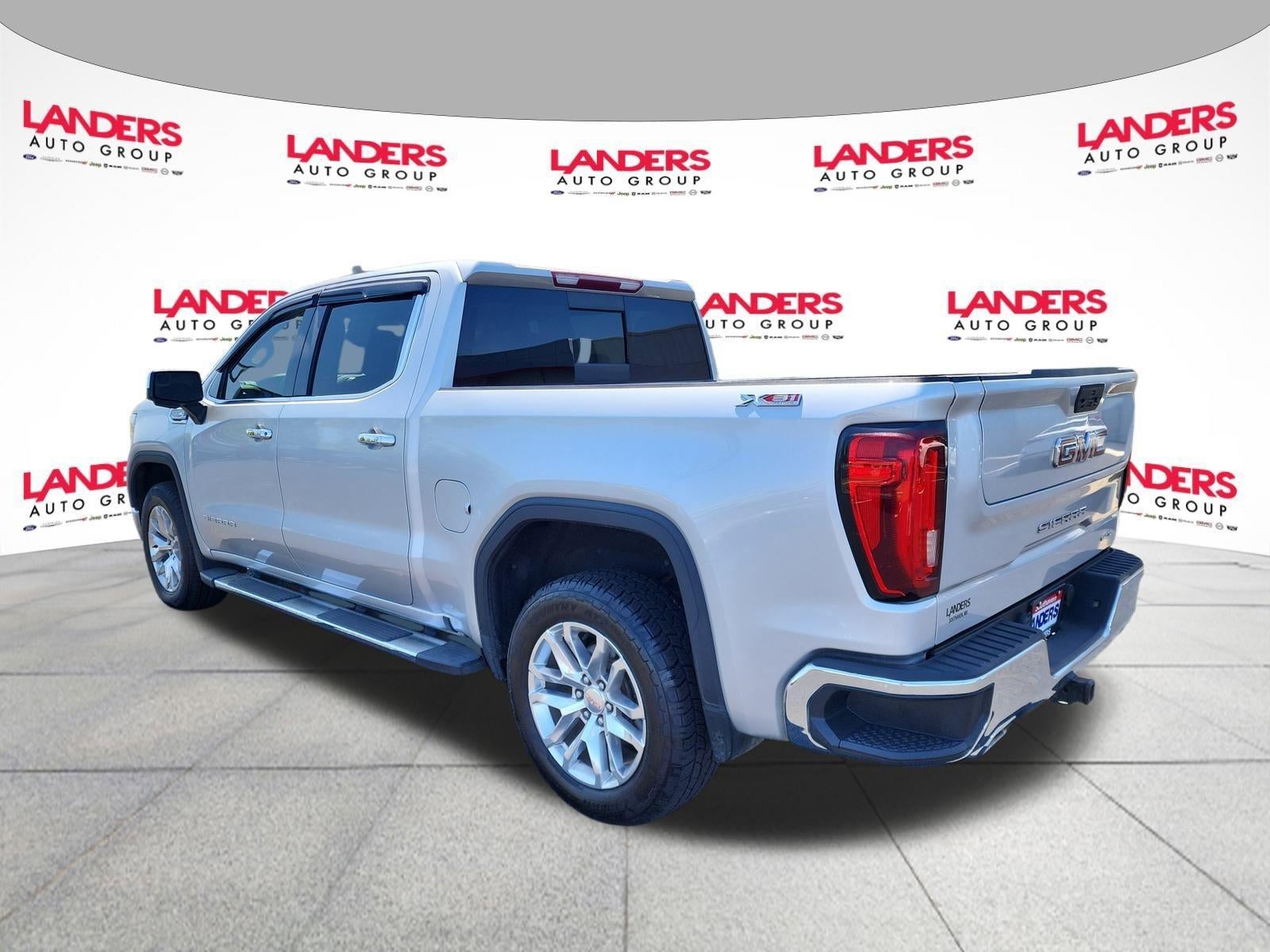 2019 GMC Sierra 1500 Crew Cab Short Box 4-Wheel Drive SLT