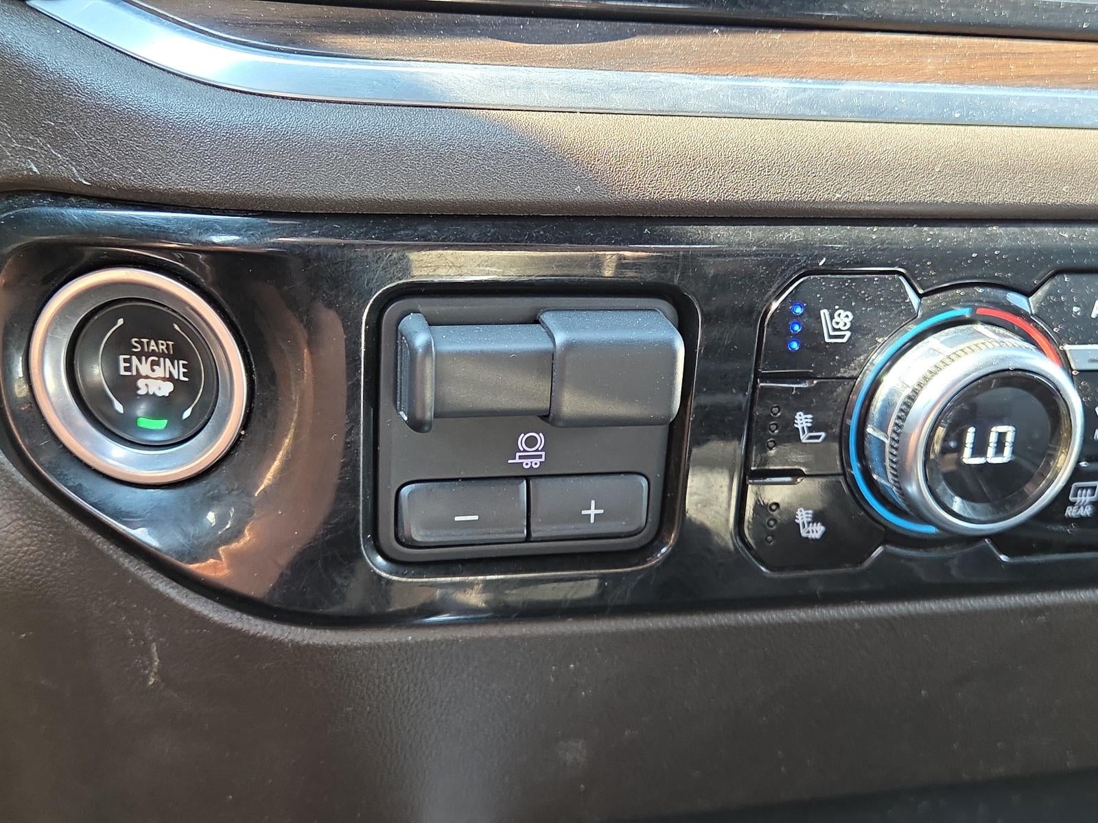 2022 GMC Sierra 1500 Crew Cab Short Box 4-Wheel Drive SLT