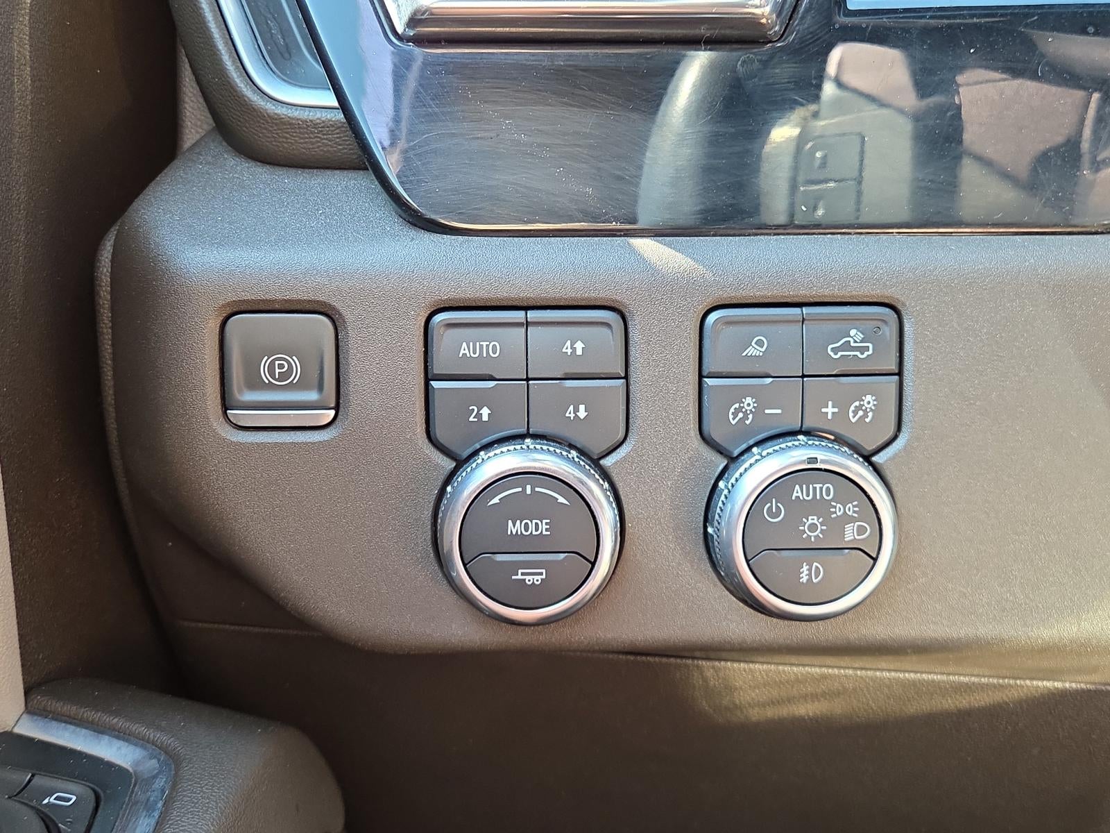 2022 GMC Sierra 1500 Crew Cab Short Box 4-Wheel Drive SLT