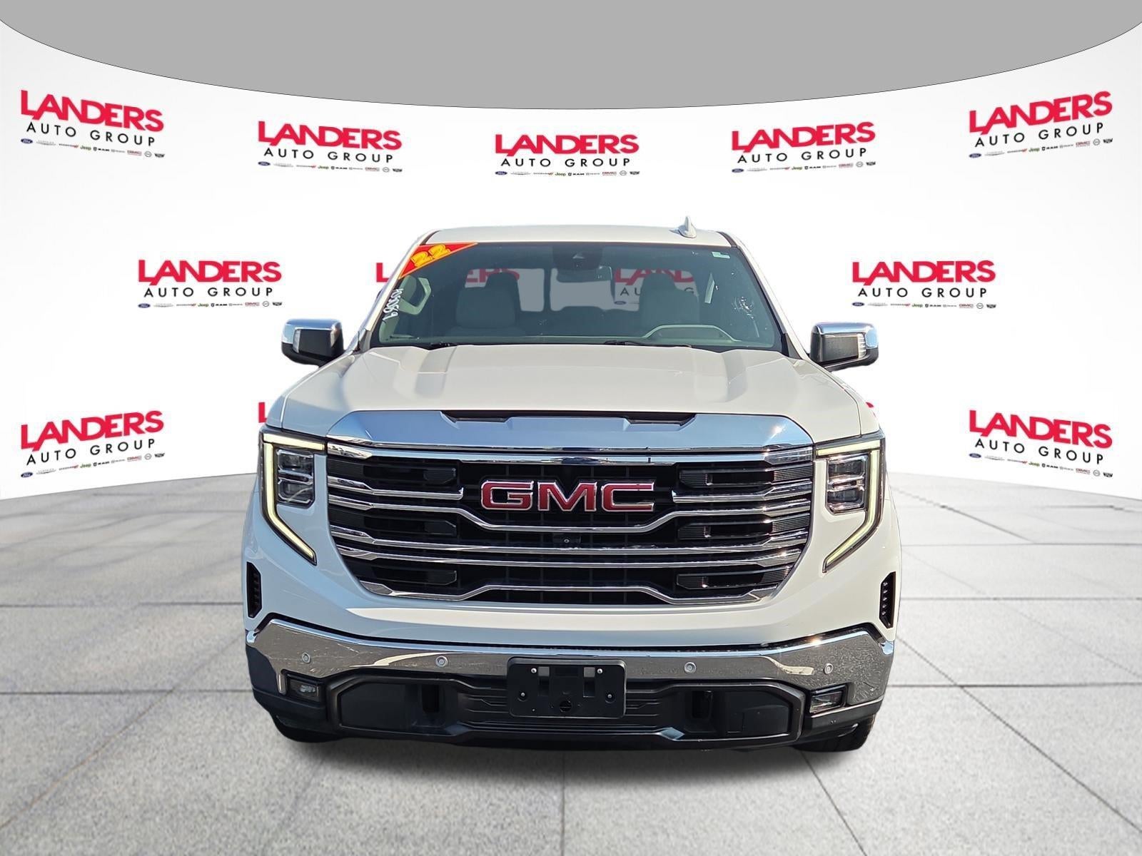 2022 GMC Sierra 1500 Crew Cab Short Box 4-Wheel Drive SLT